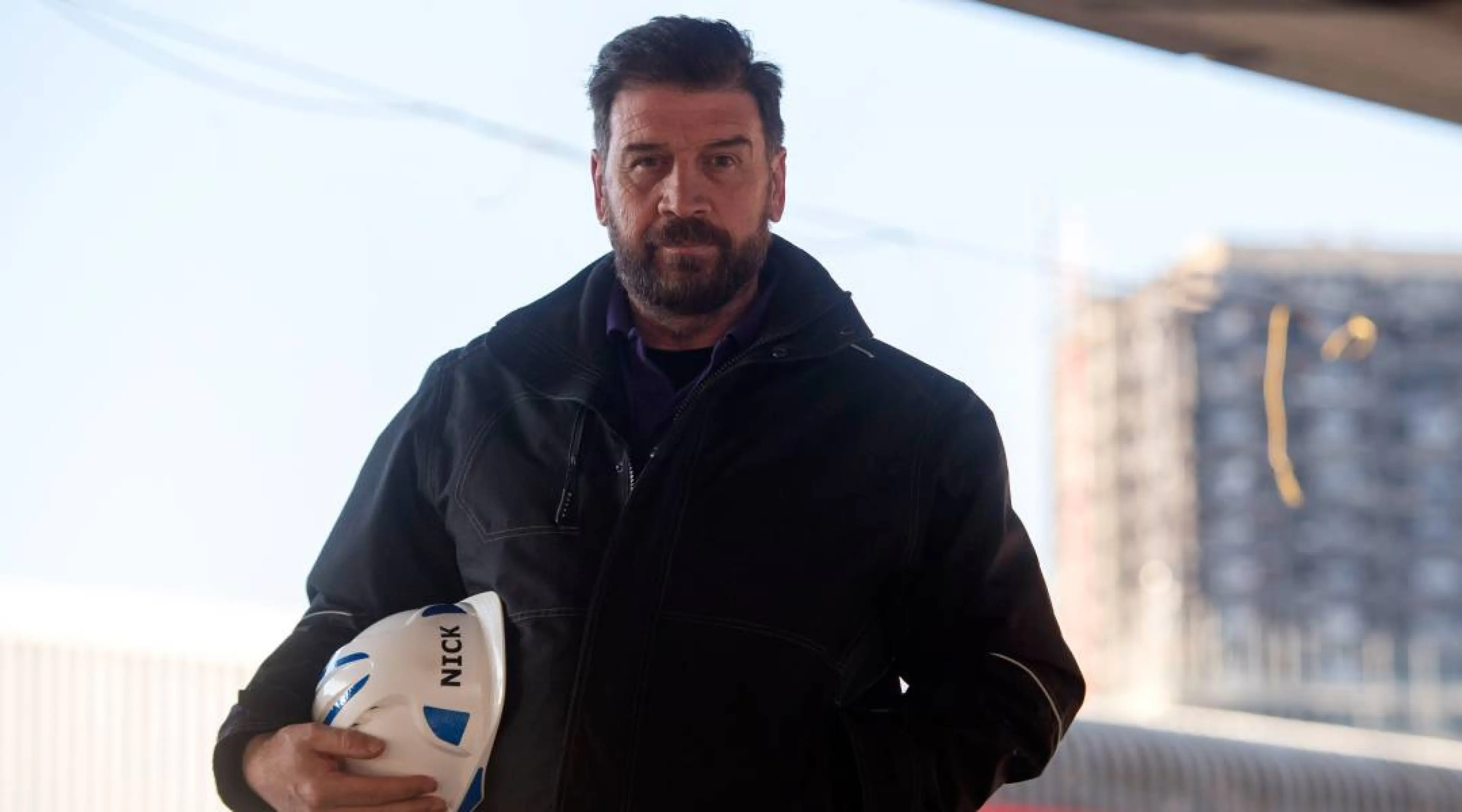 Nick Knowles (1080)
