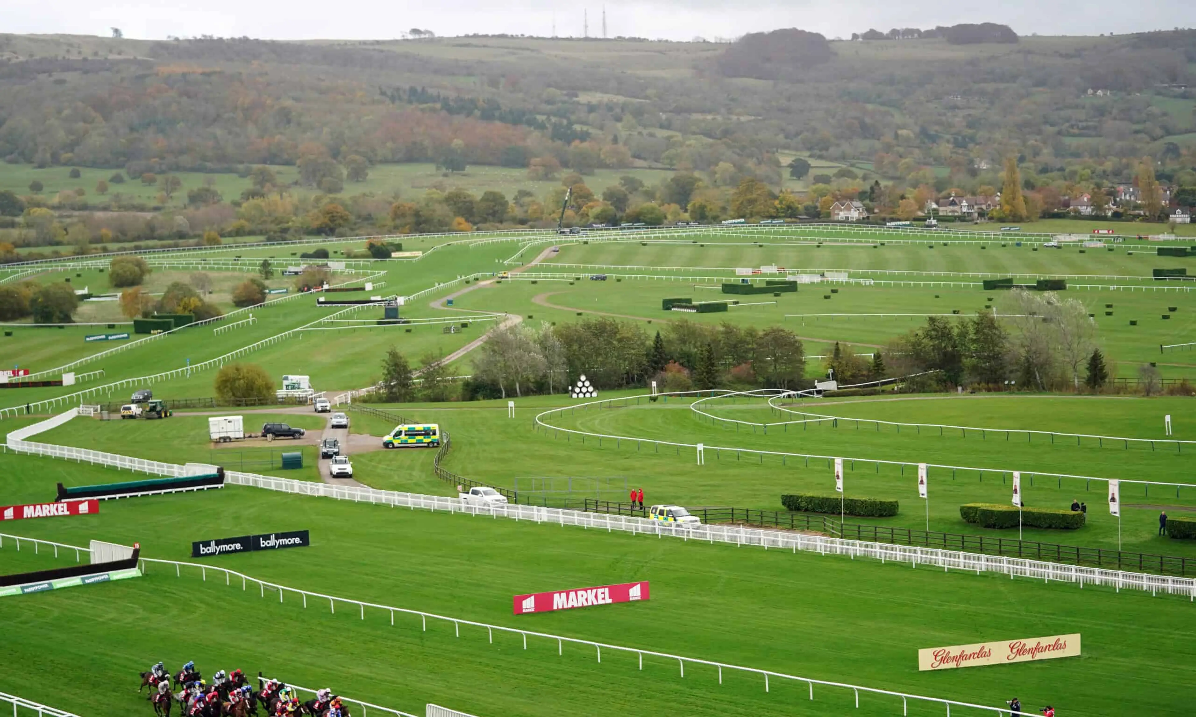 Cheltenham courses
