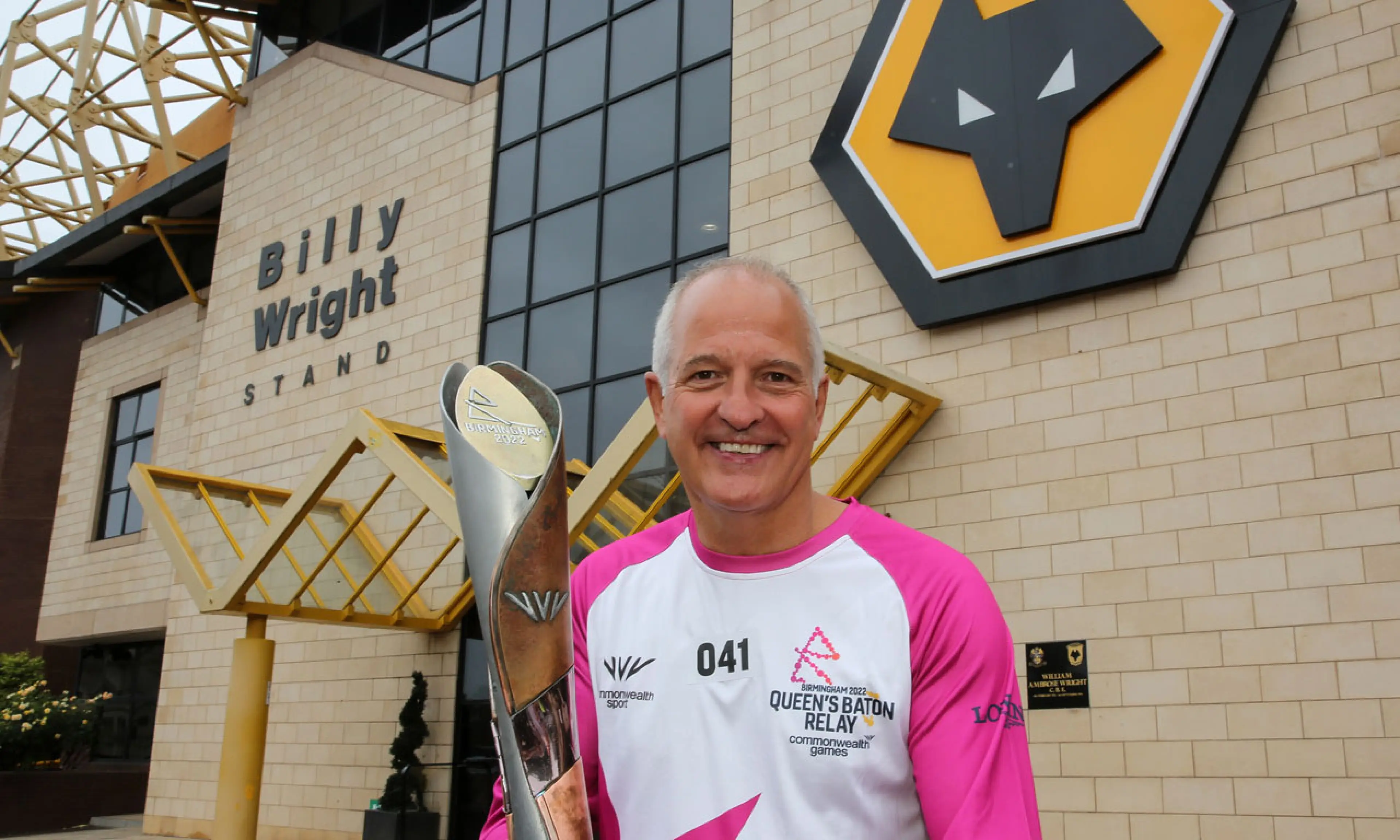 Steve Bull, Wolves, Molineux