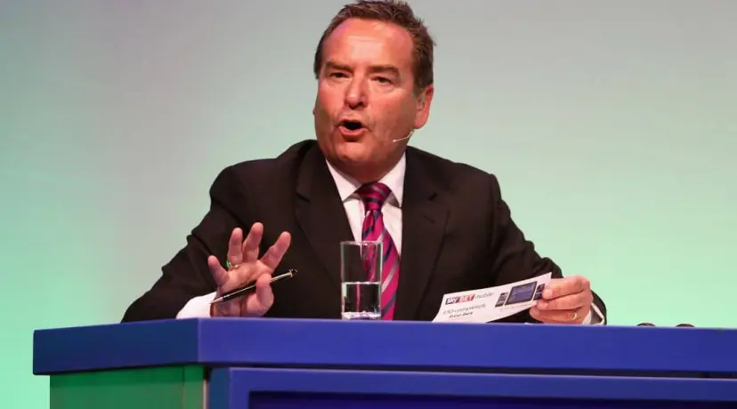 Jeff Stelling