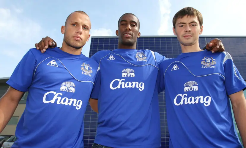 Johnny Heitinga, Sylvain Distin, Diniyar Bilyaletdinov, Everton