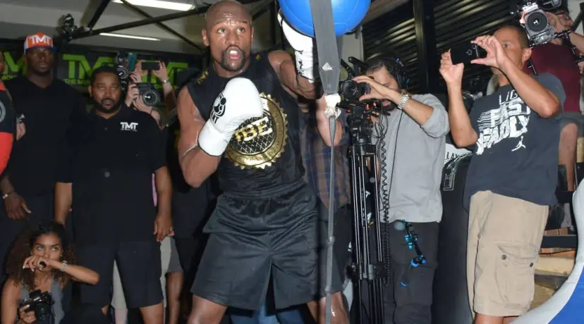 Mayweather v McGregor odds
