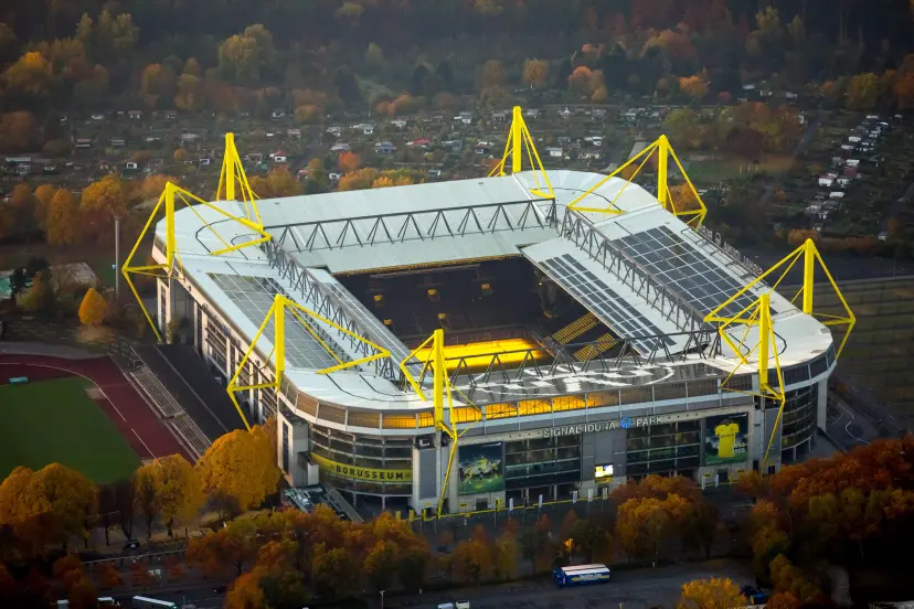 Signal Iduna Park, Borussia Dortmund FC
