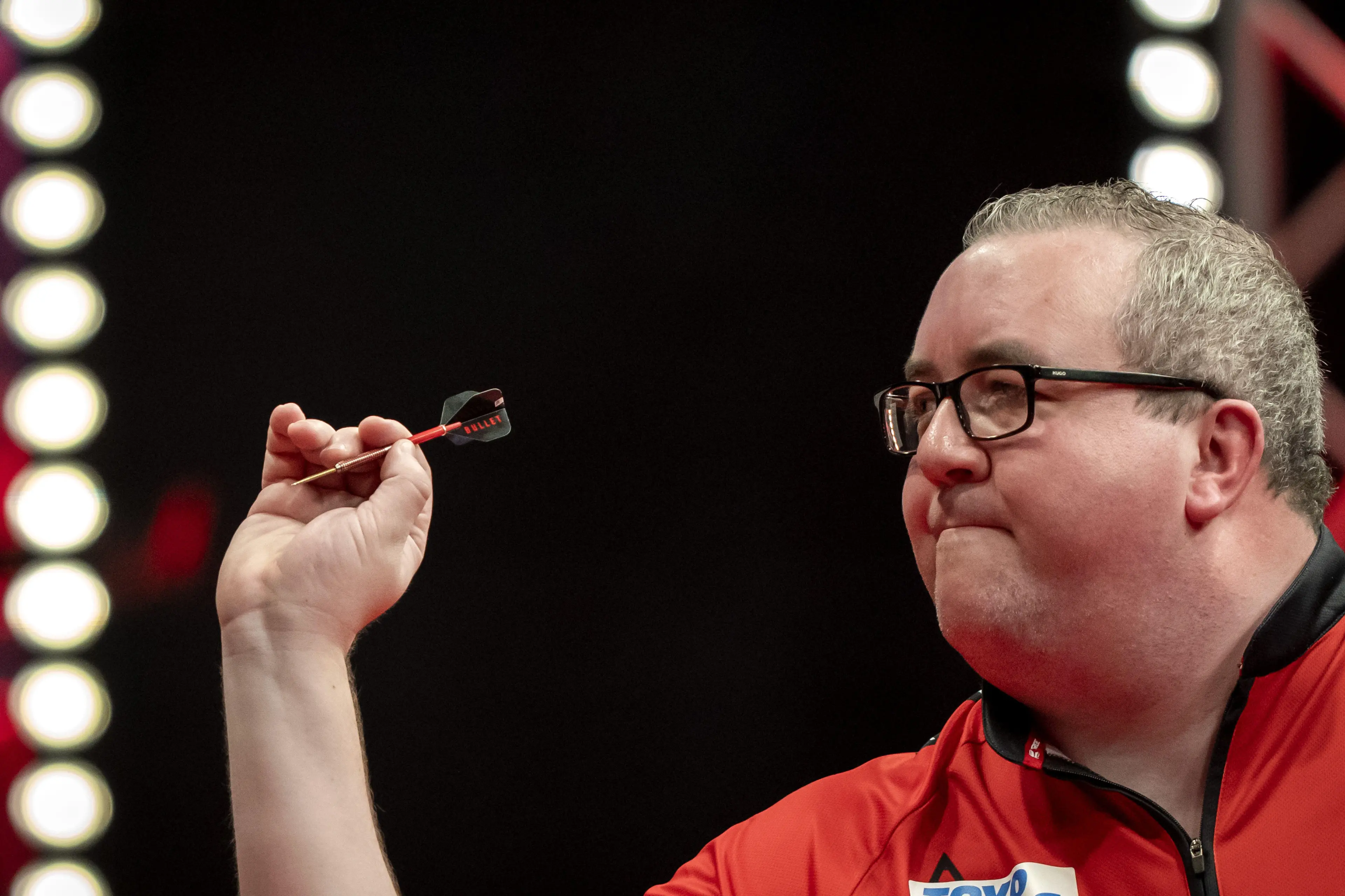 Stephen Bunting throwing darts in an upcoming tournamnet