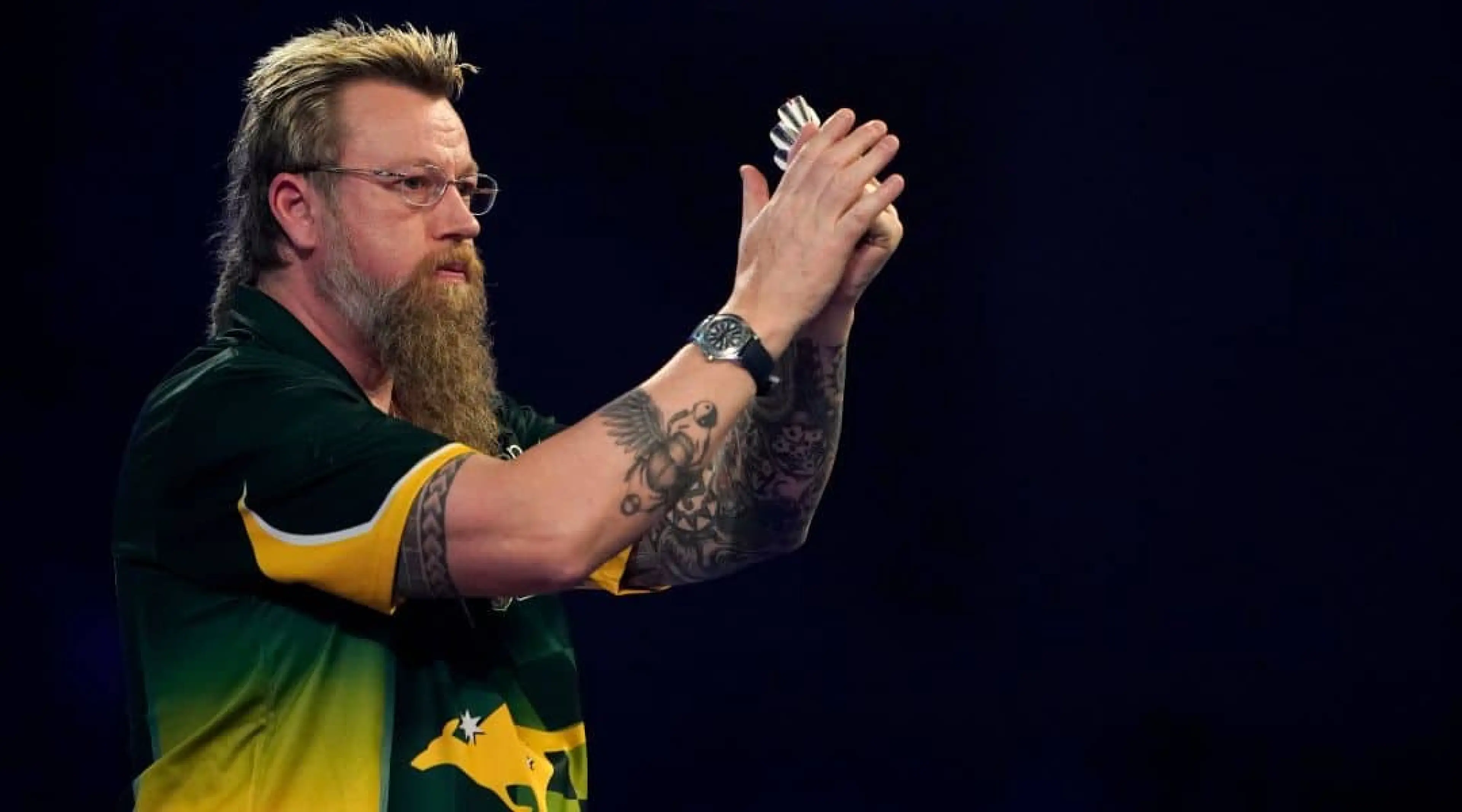 Simon Whitlock Darts