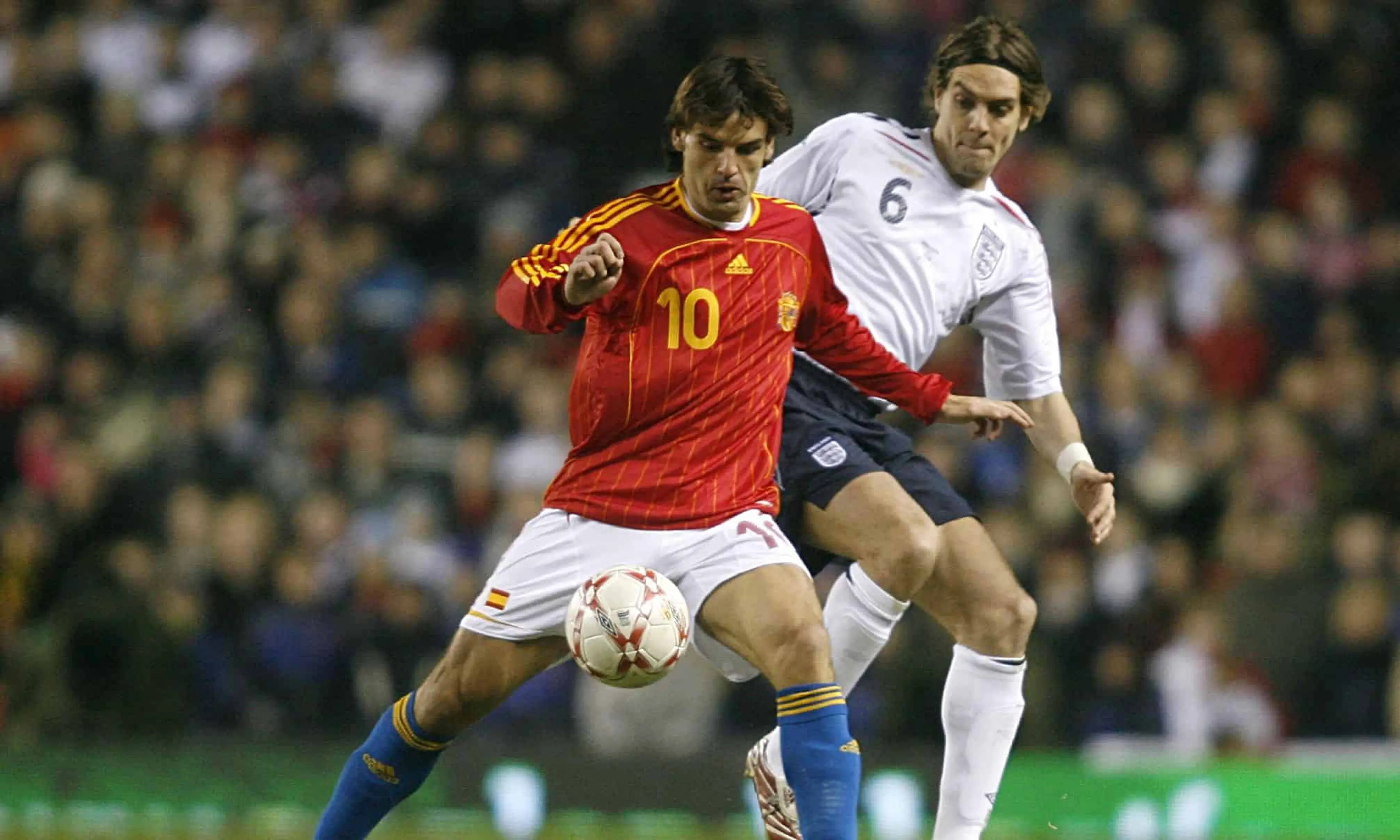 Jonathan Woodgate, Fernando Morientes, England v Spain