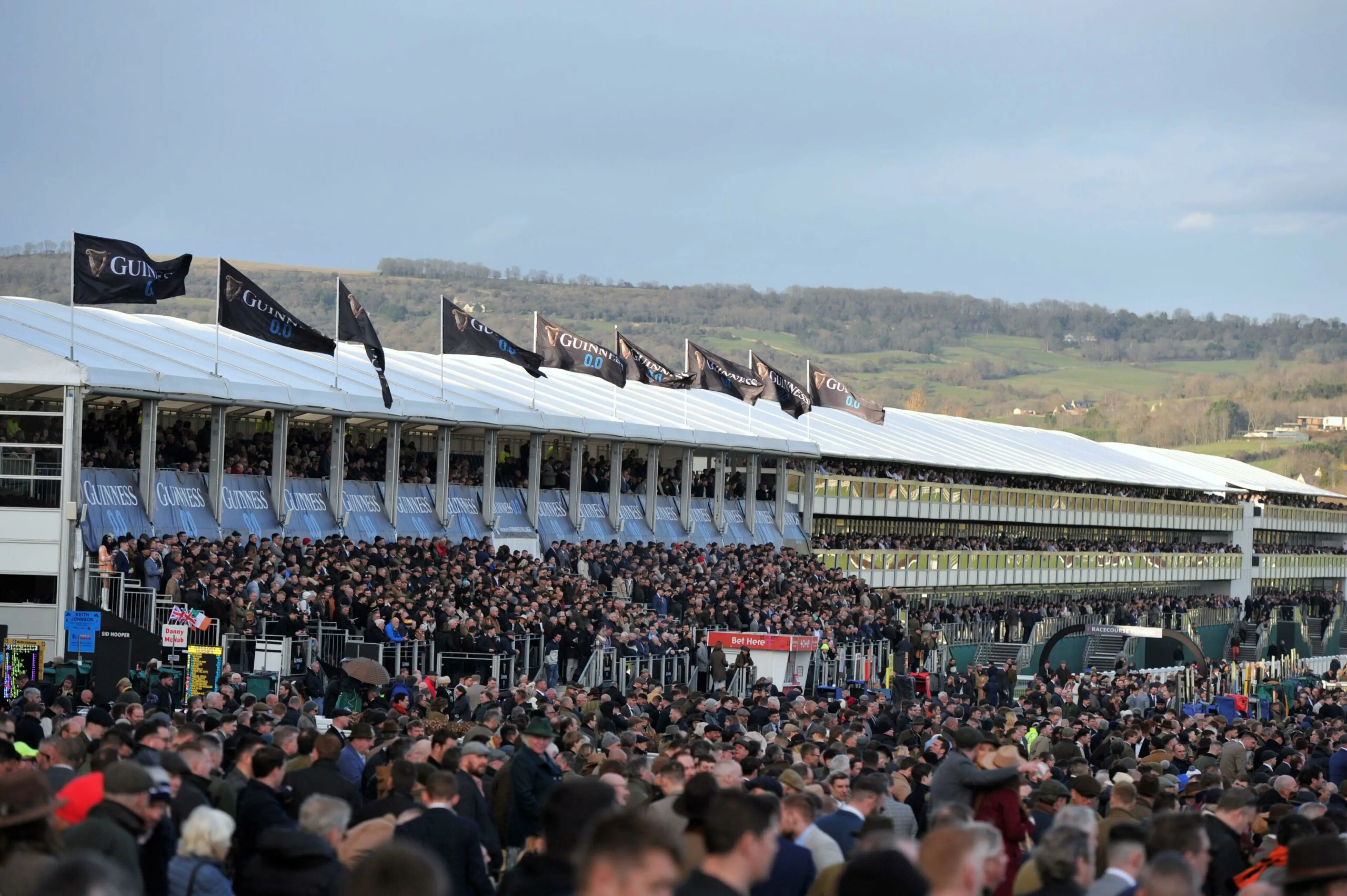 Boodles Juvenile Handicap Hurdle Race