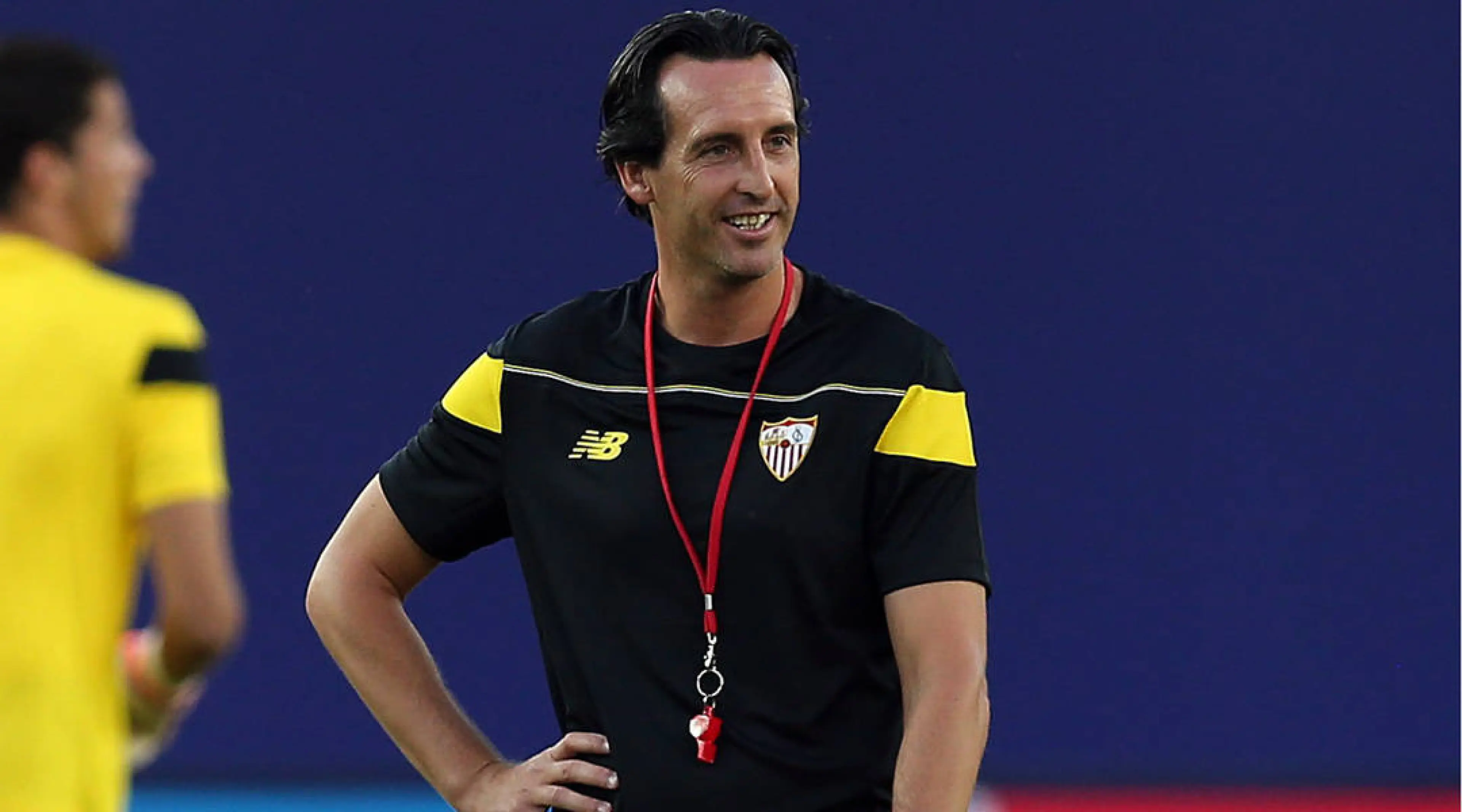 Unai Emery puts his Sevilla squad through their paces