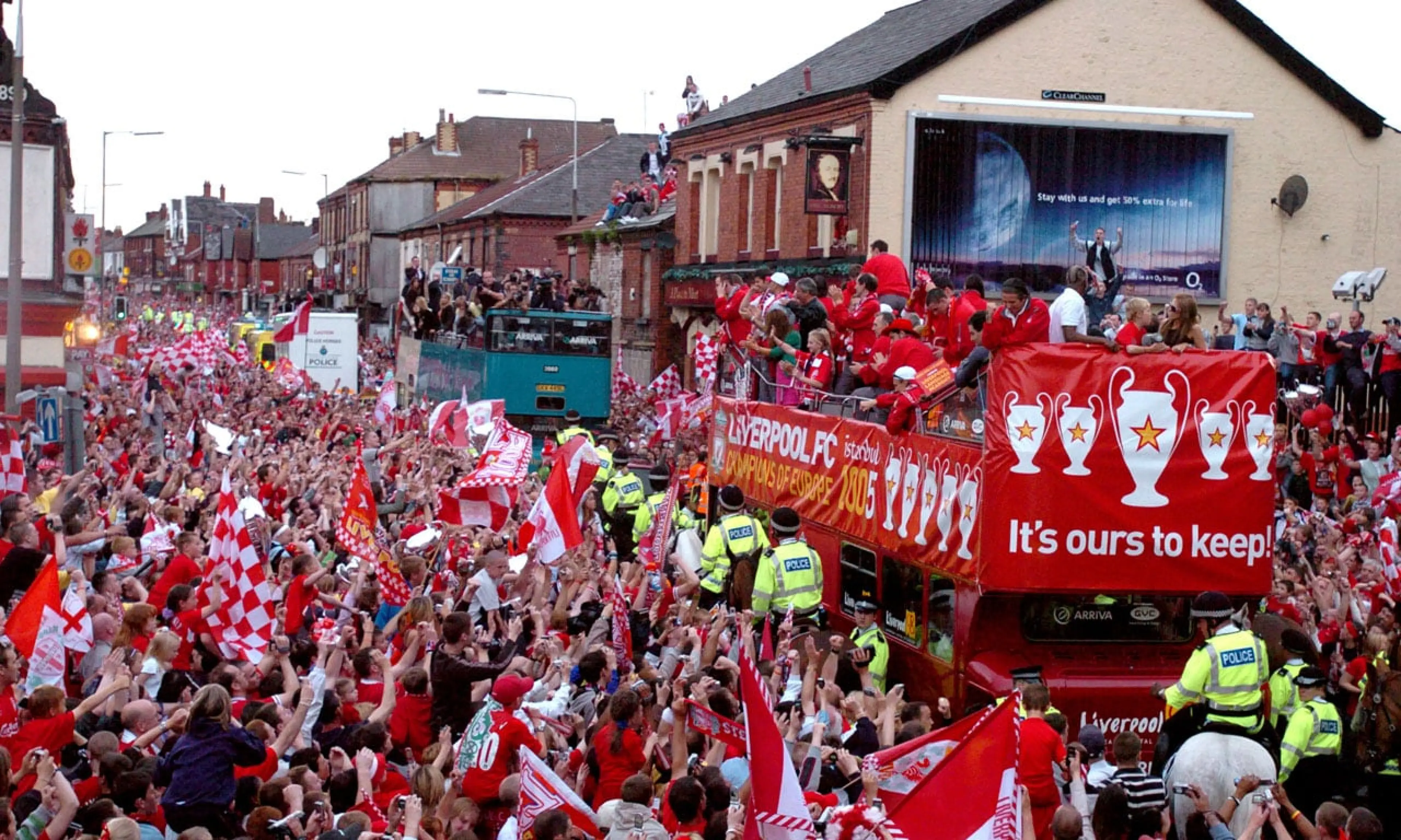 Liverpool parade bus, 2005 Champions League