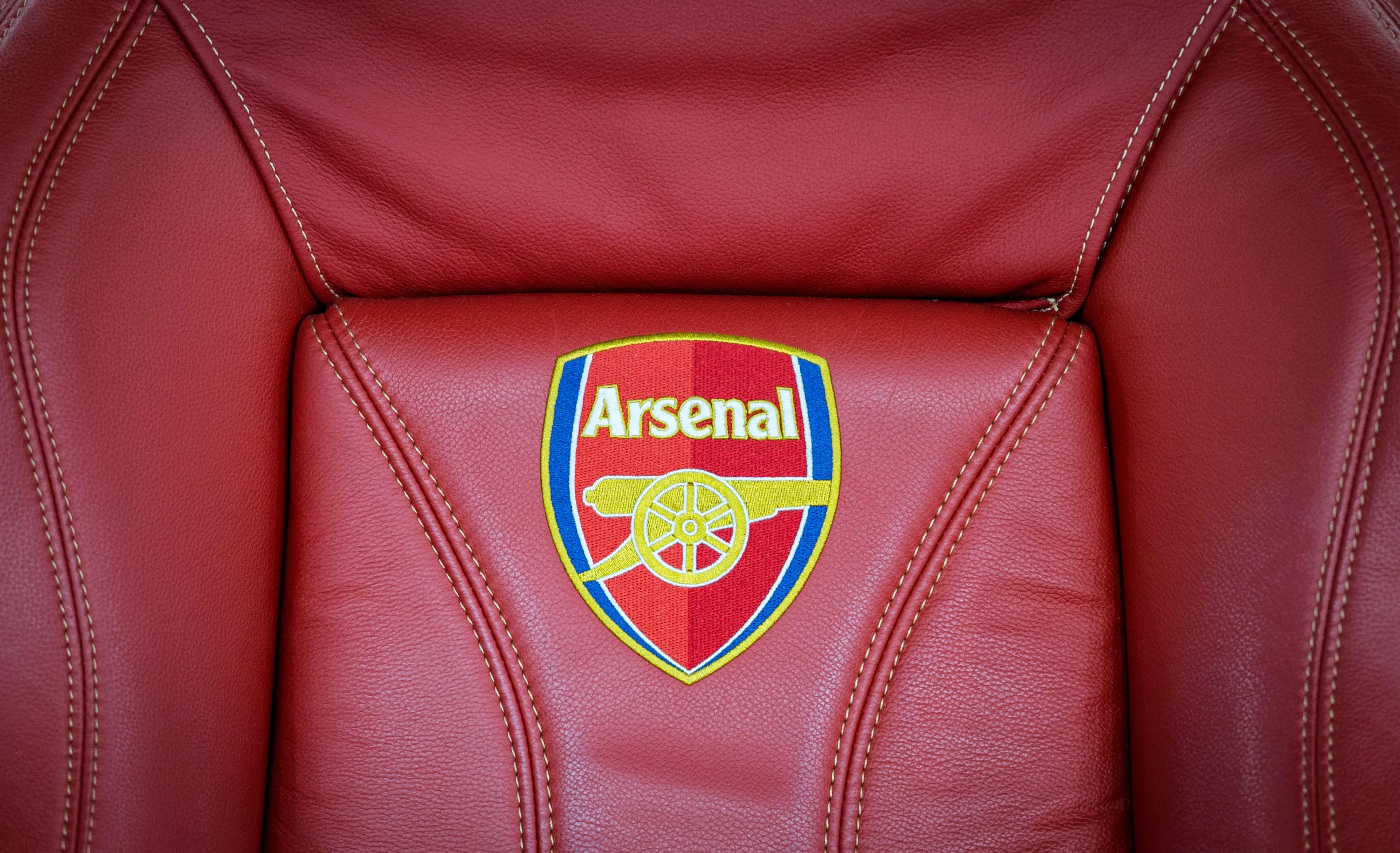 Arsenal badge